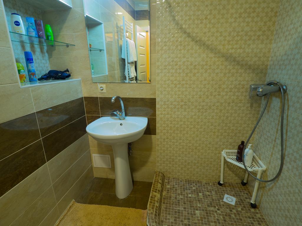 Slovac-Apartment キシナウ エクステリア 写真